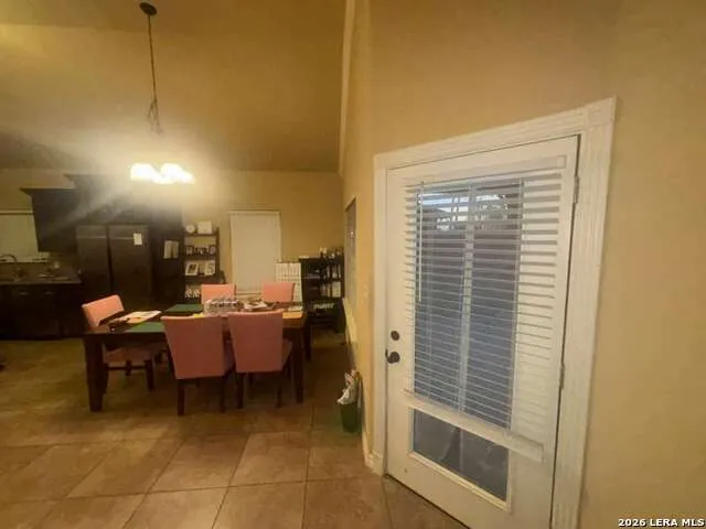 1105 Coahuila Loop Laredo, TX 78045
